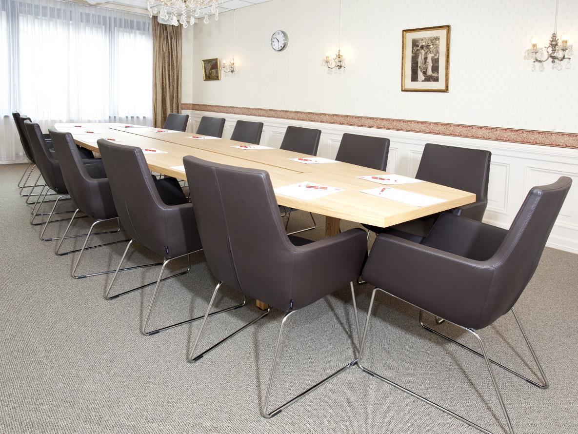Thon Slottsparken 4* Oslo